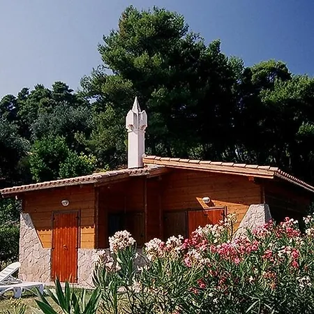 Hotel Tenuta Molino Di Mare- Ecoresort Con Villini Rodi Garganico