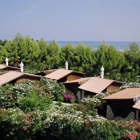 Hotel Tenuta Molino Di Mare- Ecoresort Con Villini