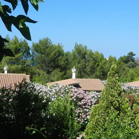 Tenuta Molino Di Mare- Ecoresort Con Villini Hotel Rodi Garganico